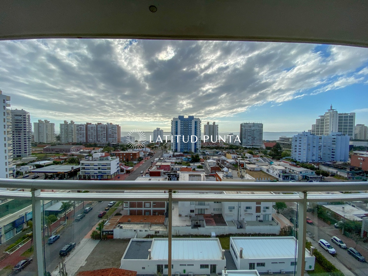 1 dormitorio y medio con servicios - LAT456A
