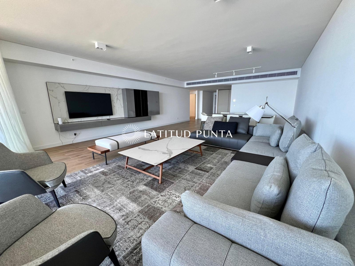 Brava - GoPunta - Portal Inmobiliario de Punta del Este - Maldonado