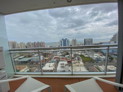 Apartamento de 1 dormitorio y medio con vista