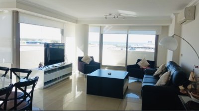 Apartamento en Imperiale, 4 suites más toilette