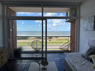 Apartamento de 1 dormitorio en las primeras parada de la Brava.