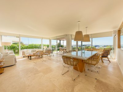 Apartamento frente al Puerto, 4 dormitorios