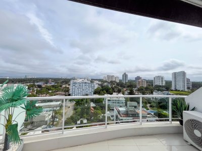 Aidy Grill, pent house de 3 dormitorios con parrillero propio