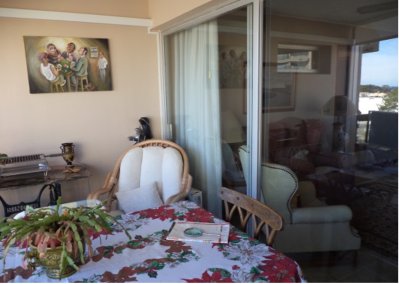 Roosevelt, apartamento de 3 dormitorios más dependencia