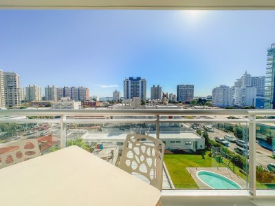 Apartamento en Brava, 1 dormitorio y medio