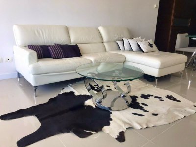 Apartamento 2 dormitorios y medio. Brava
