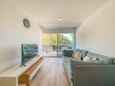 Apartamento en alquiler anual en la Península de Punta del Este, 1 dormitorio