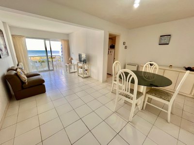 Apartamento 1 dormitorio con vista al mar. Brava