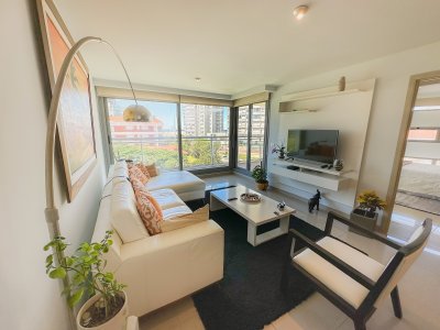 APARTAMENTO EN ALQUILER TEMPORARIO 2 DORMITORIOS EDIFICIO ONIX