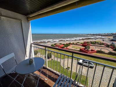 Oportunidad en Península, apartamento de 2 dormitorios con vista