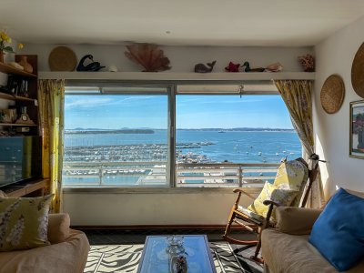 Apartamento en Península, 2 dormitorios, vista al puerto