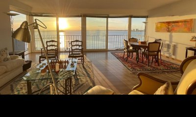 Piso alto en Península, vista al Puerto