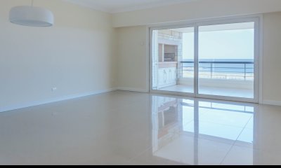 Apartamento en Mansa, 2 dormitorios y parrillero