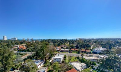 Apartamento con renta, 2 dormitorios con vista