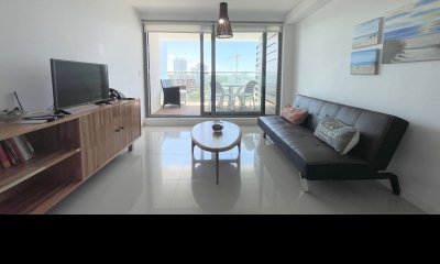 Apartamento en venta a 150 mts del Mar, en playa Brava !