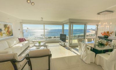 Mansa, apartamento de 3 suites más dependencia