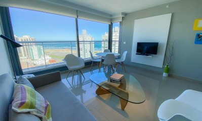 Piso alto en Brava, 1 dormitorio con vestidor, edificio Onix