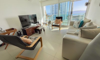 Apartamento en Mansa, 2 dormitorios y parrillero