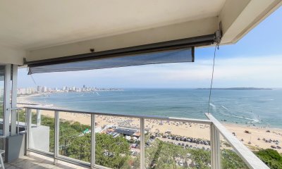 Apartamento en Mansa, 3 dormitorios más dependencia