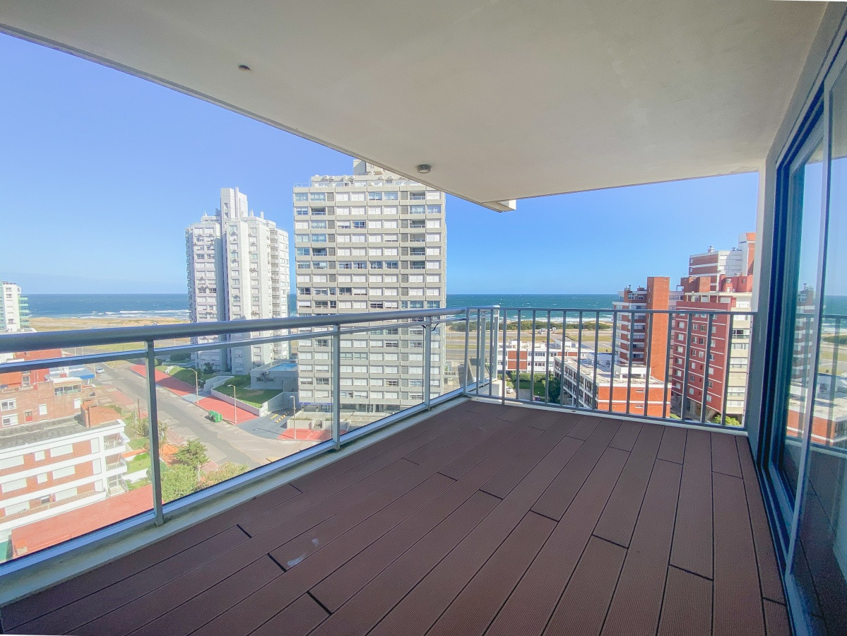 Apartamento en Brava, 2 dormitorios