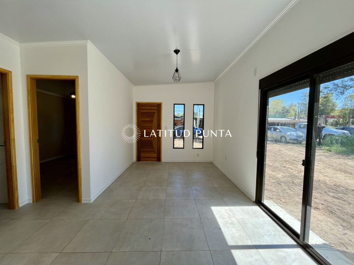 Casa a estrenar en El Tesoro, 2 dormitorios - LAT5796C
