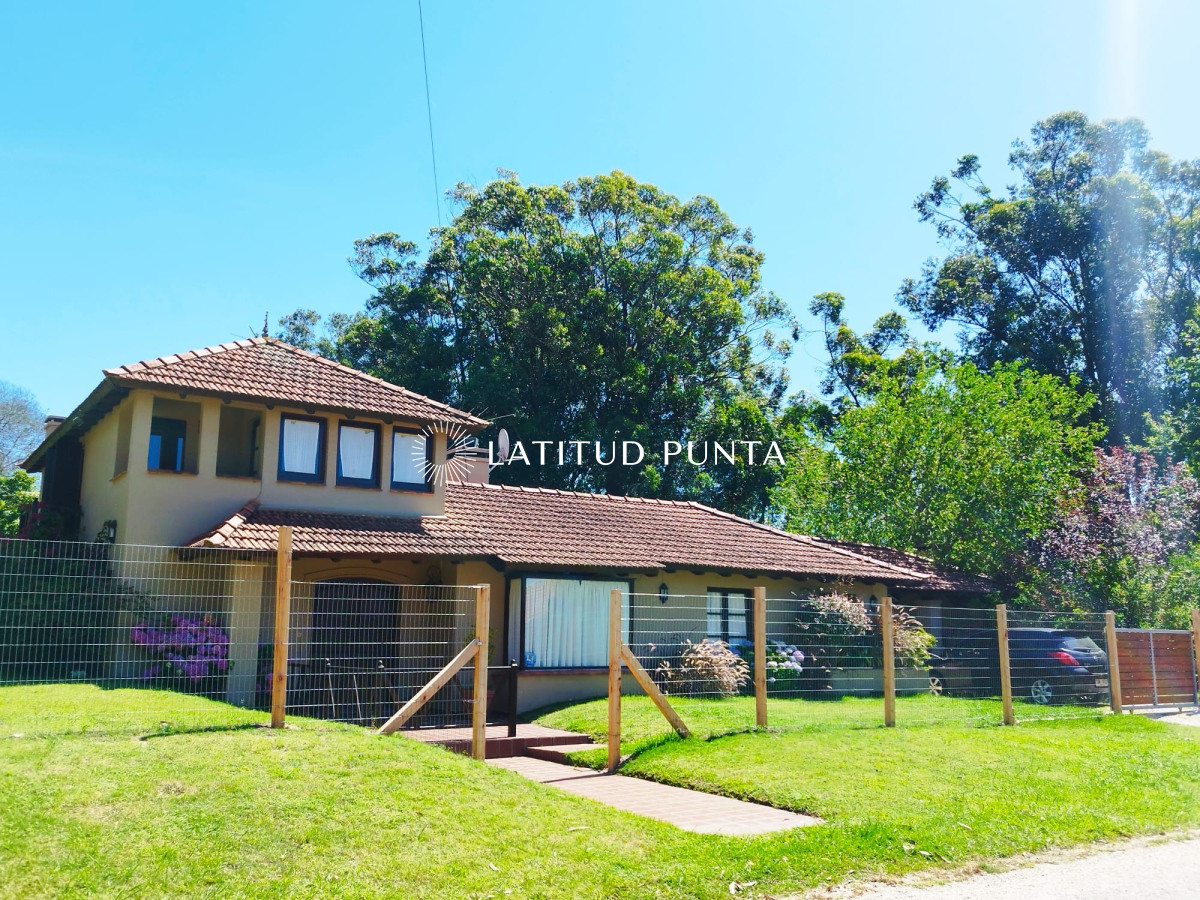 Marly - GoPunta - Portal Inmobiliario de Punta del Este - Maldonado