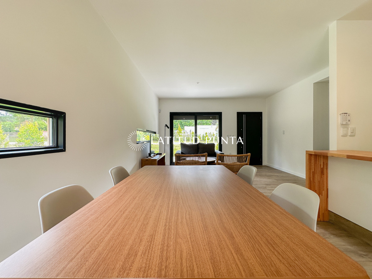 Burnett - GoPunta - Portal Inmobiliario de Punta del Este - Maldonado
