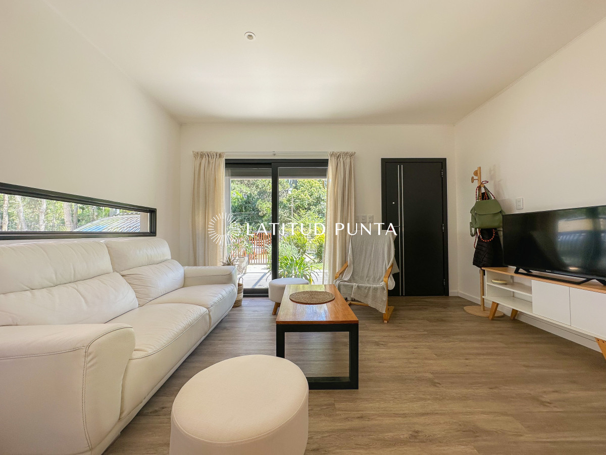 Burnett - GoPunta - Portal Inmobiliario de Punta del Este - Maldonado