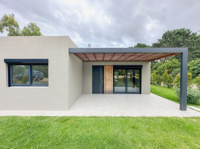 Casa en Parque Burnett, 3 dormitorios