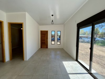 Casa a estrenar en El Tesoro, 2 dormitorios