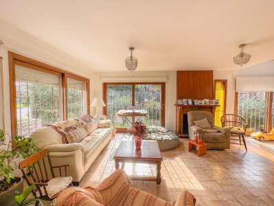 Casa en Maldonado, 5 dormitorios