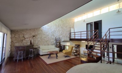 Casa de 3 dormitorios en Playa Mansa parada 11