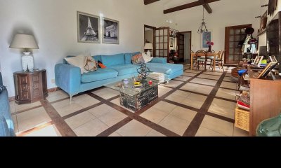 Casa en Mansa a 300 metros del mar