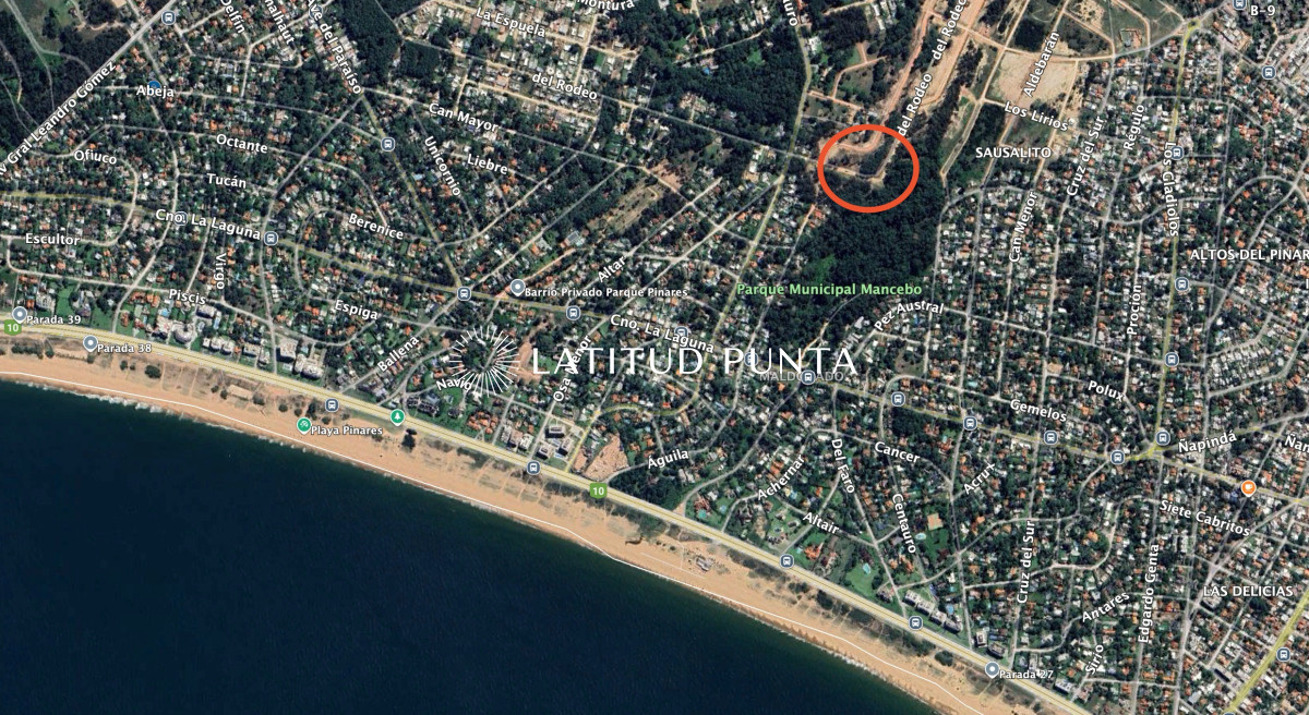 Terreno esquinero financiado en Parque Burnett - LAT6397T
