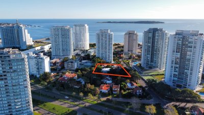 Terreno para proyecto en playa Mansa parada 5