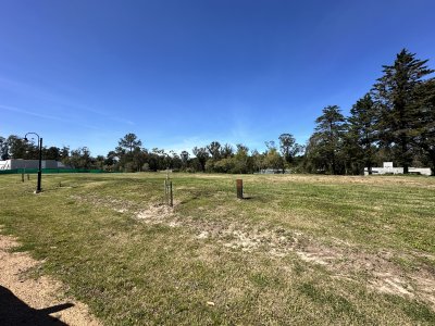 Lote en venta. La Jacinta