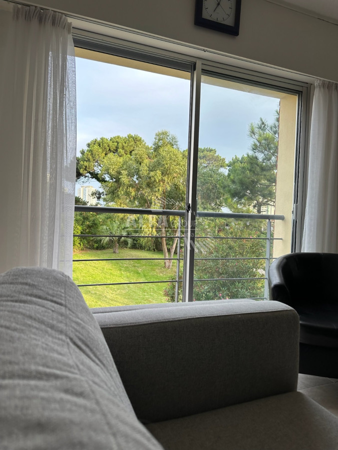 Apartamento ID.6591 - Dos dormitorios en zona tranquila