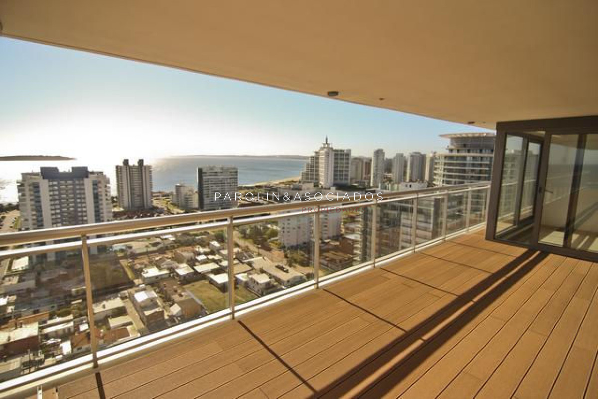 Brava - GoPunta - Portal Inmobiliario de Punta del Este - Maldonado