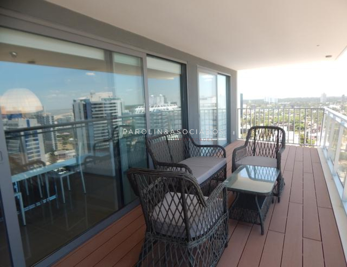 Brava - GoPunta - Portal Inmobiliario de Punta del Este - Maldonado