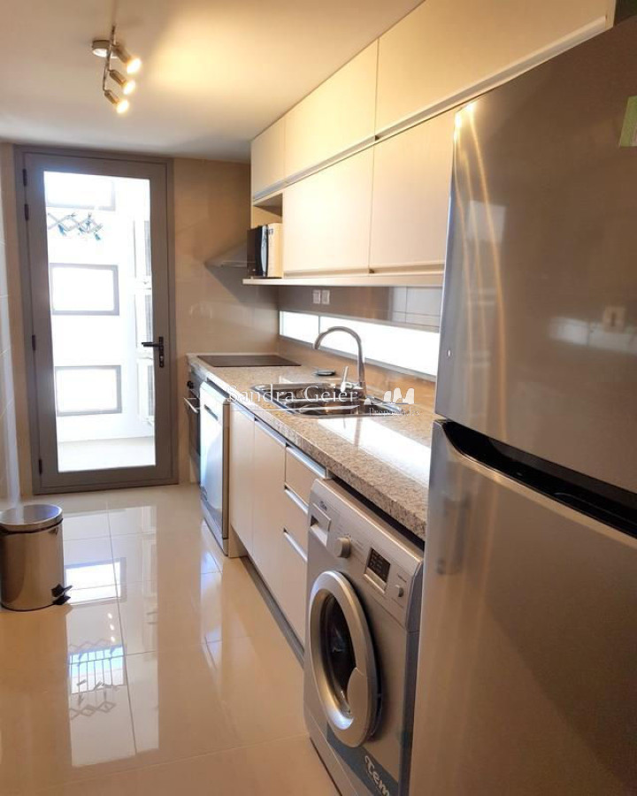 Apartamento ID.2694 - venta entre mansa y brava, torre con excelentes servicios parada 2