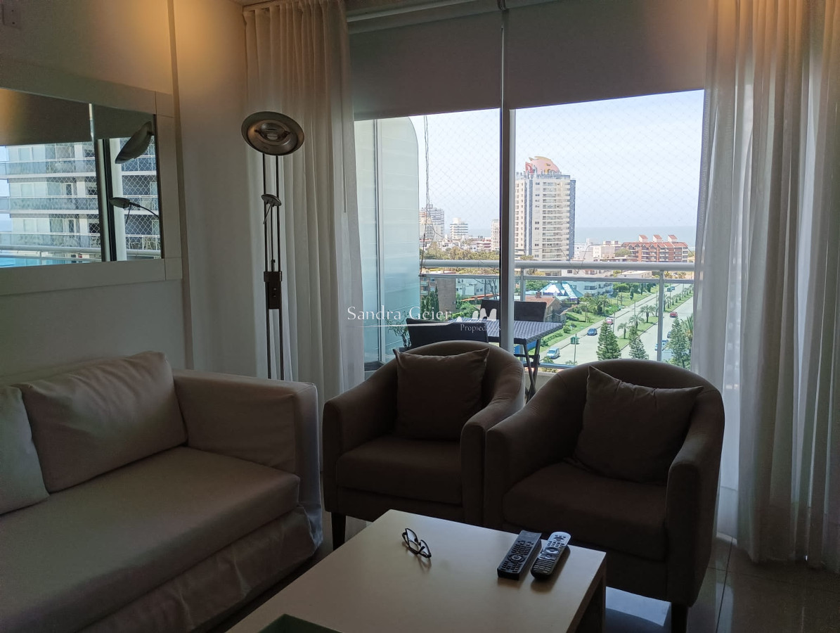 Apartamento ID.2425 - AV. Chiverta, entre mansa y brava