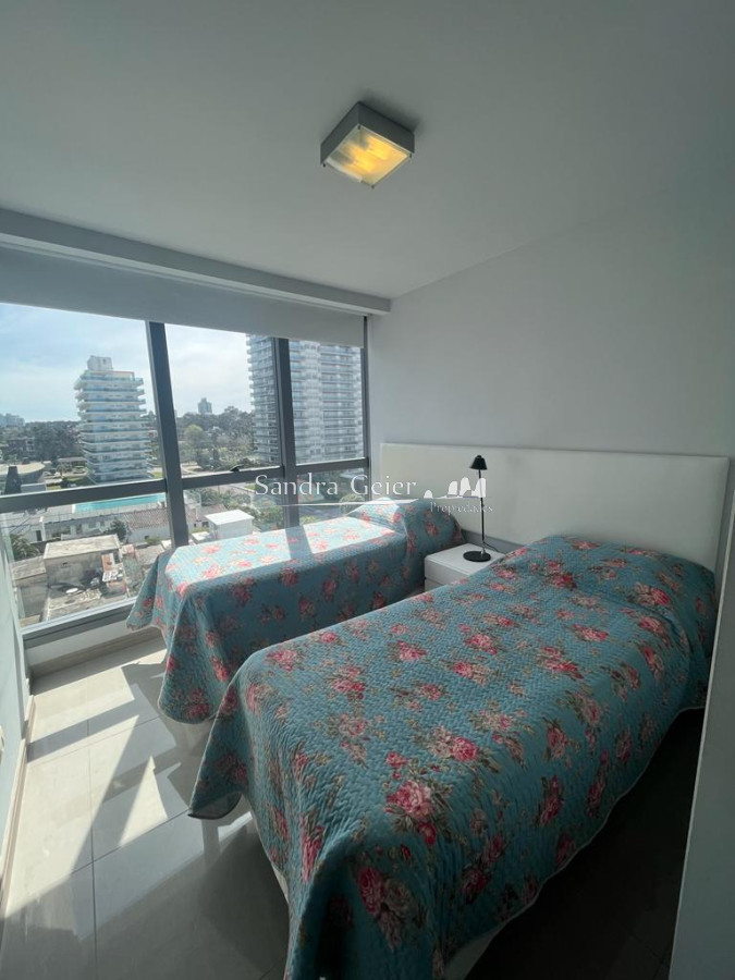 Apartamento ID.2691 - VENTA MANSA PARADA 2 CERCA DE TODO NUEVO!!!!!