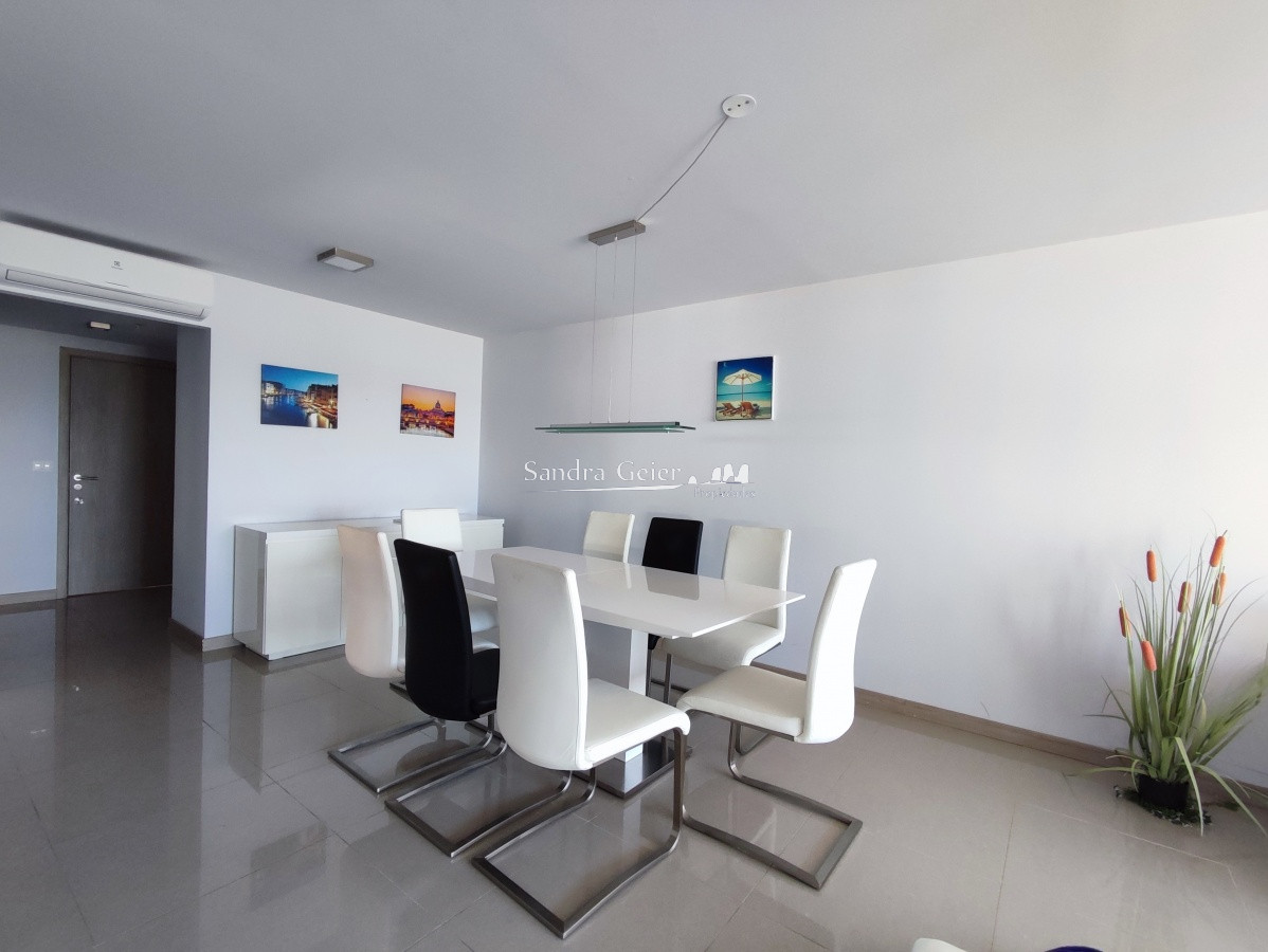 Apartamento ID.2695 - VENTA TORRE ONIX PISO ALTO BRAVA