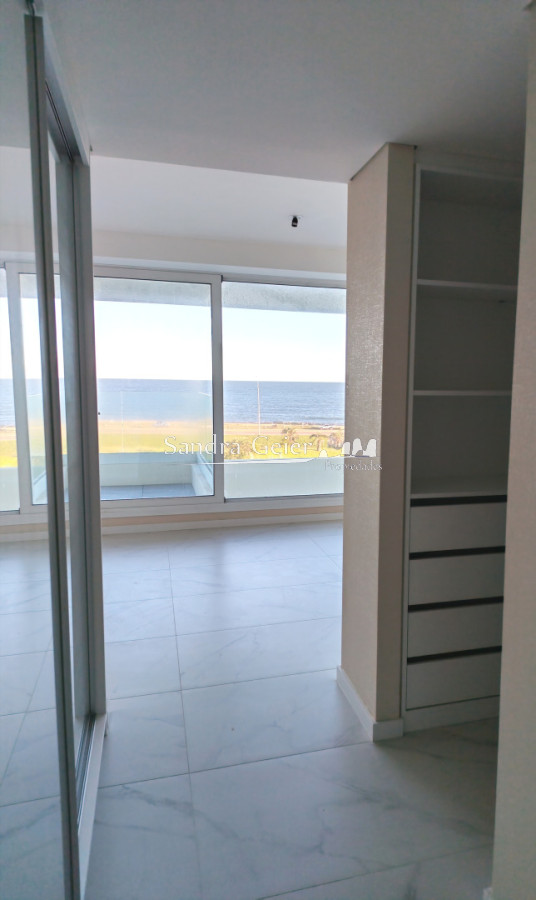 Apartamento ID.3428 - Dos dormitorios con vista al mar