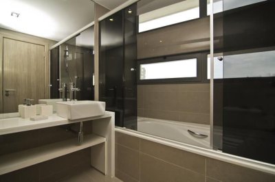 Apartamento ID.2694 - venta entre mansa y brava, torre con excelentes servicios parada 2