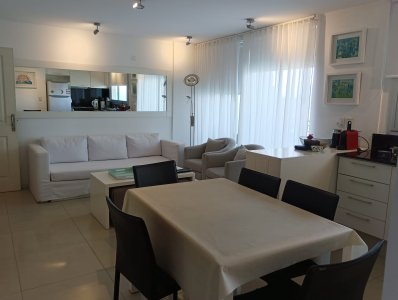Apartamento ID.2425 - AV. Chiverta, entre mansa y brava