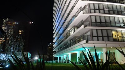 Apartamento ID.2694 - venta entre mansa y brava, torre con excelentes servicios parada 2