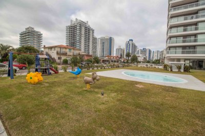 Apartamento ID.2694 - venta entre mansa y brava, torre con excelentes servicios parada 2