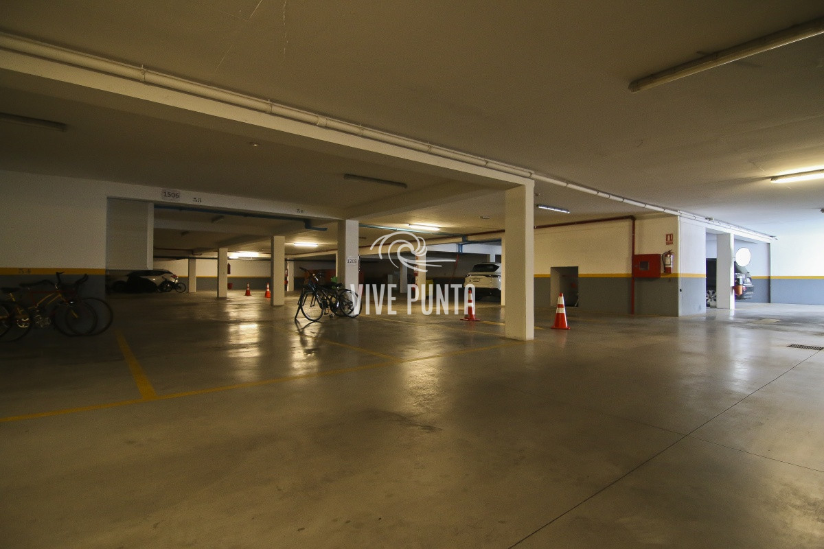 Apartamento ID.467 - Edificio a pasos de Playas Brava y Mansa