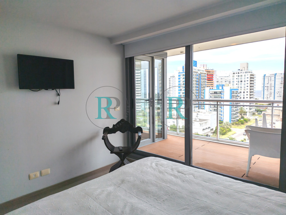 Apartamento ID.1447 - Con vista a Playa Brava.
